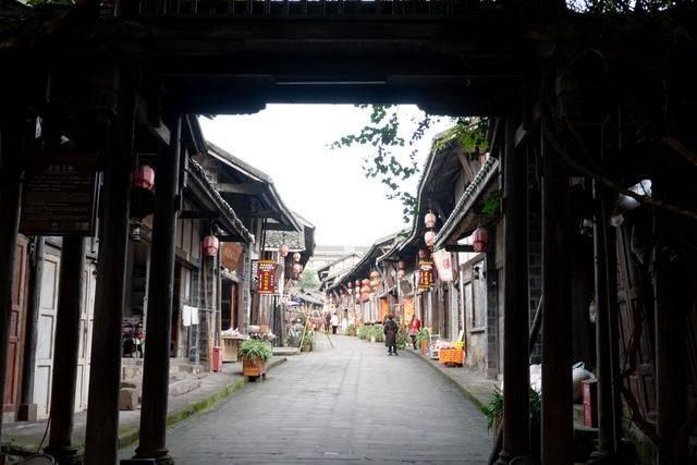 玩撞三国