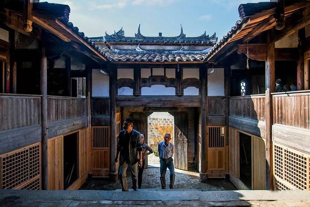 @网友 你的建议“让昆明的花香香遍世界”市人大代表已查收